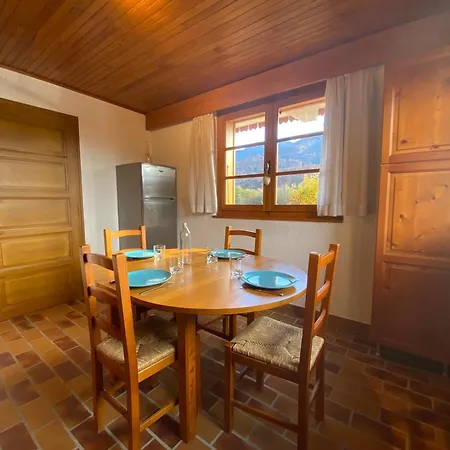 Calme Pres Du Avec Jardin, Terrasse, Parking Et Wifi - Fr-1-624-45 * Samoens